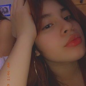 Meet your Posher, Gabriela